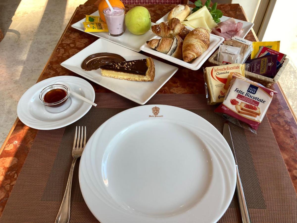 Hotel Visconti Melzo Kültér fotó